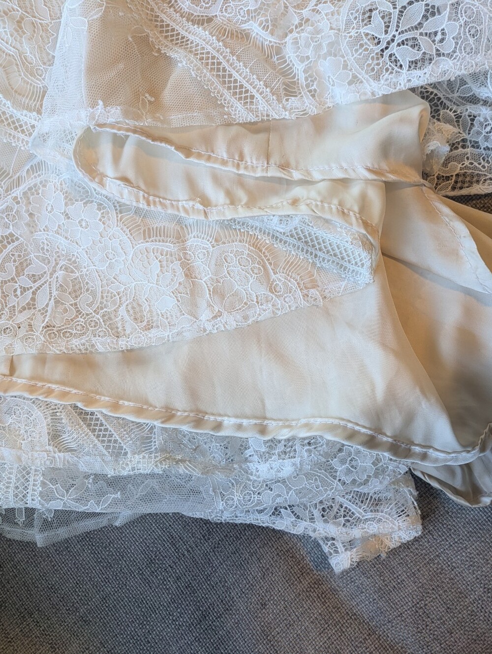 Catherine Deane Natania Ivory White Lace Wedding Dress Size - Picture 16 of 16